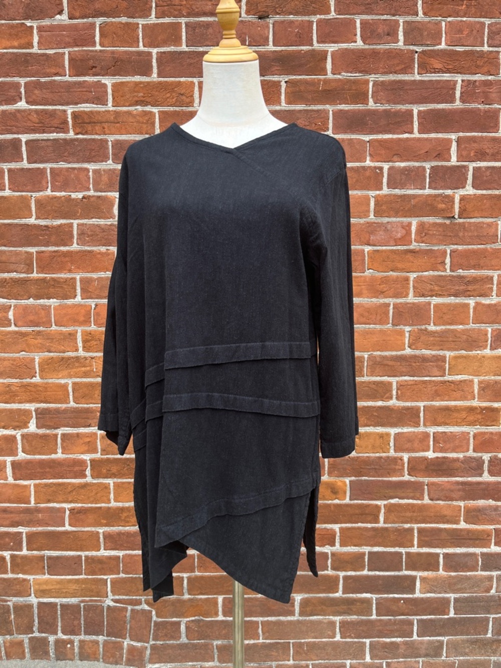 Kaliyana Black Layered Asymmetric Tunic Top